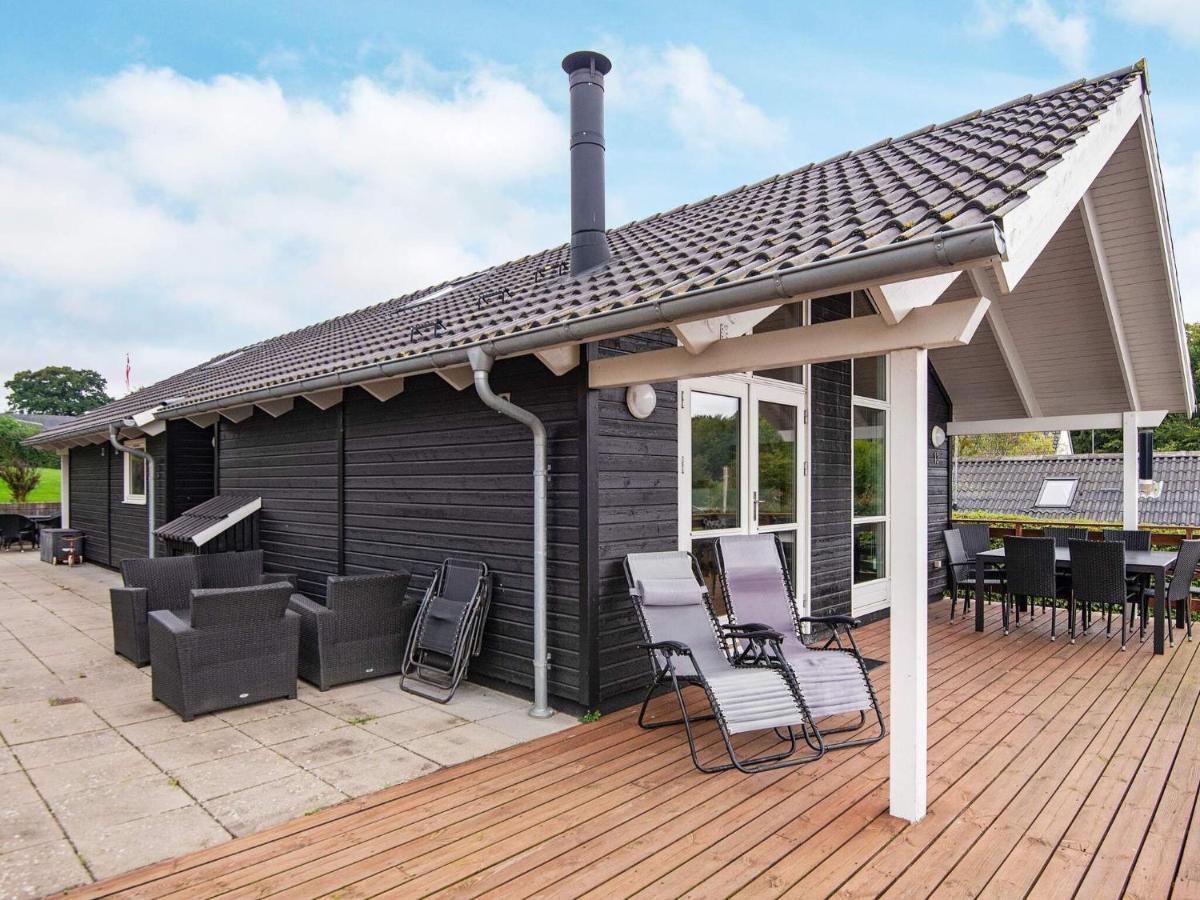8 Person Holiday Home In Haderslev Kelstrup Strand Екстериор снимка